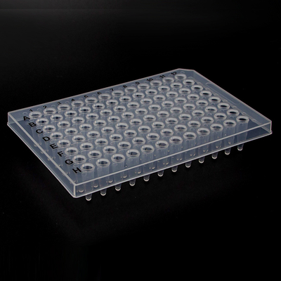 il piatto di PCR del pozzo del materiale di consumo 96 del laboratorio con il film USP di sigillamento ha approvato materiale dei pp sterilizzato