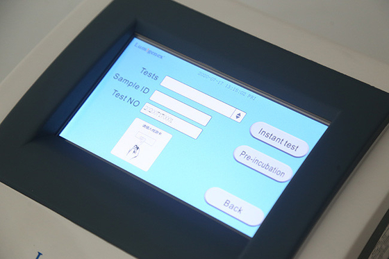 Analizzatore immunologico fluorescente CE AC100V completamente automatizzato